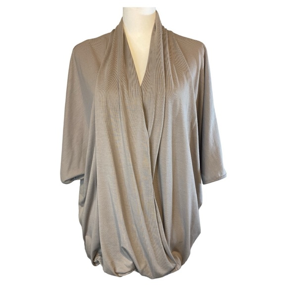 H by Halston Faux Wrap Short Sleeve Top Size M Taupe Brown Oversized Lagenlook - Picture 1 of 10